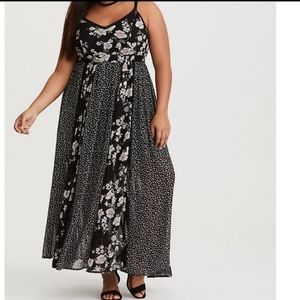 NWT Torrid Black Mixed Floral Maxi Dress